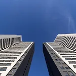 Malaga Skyline 7 Pool & Pk Free